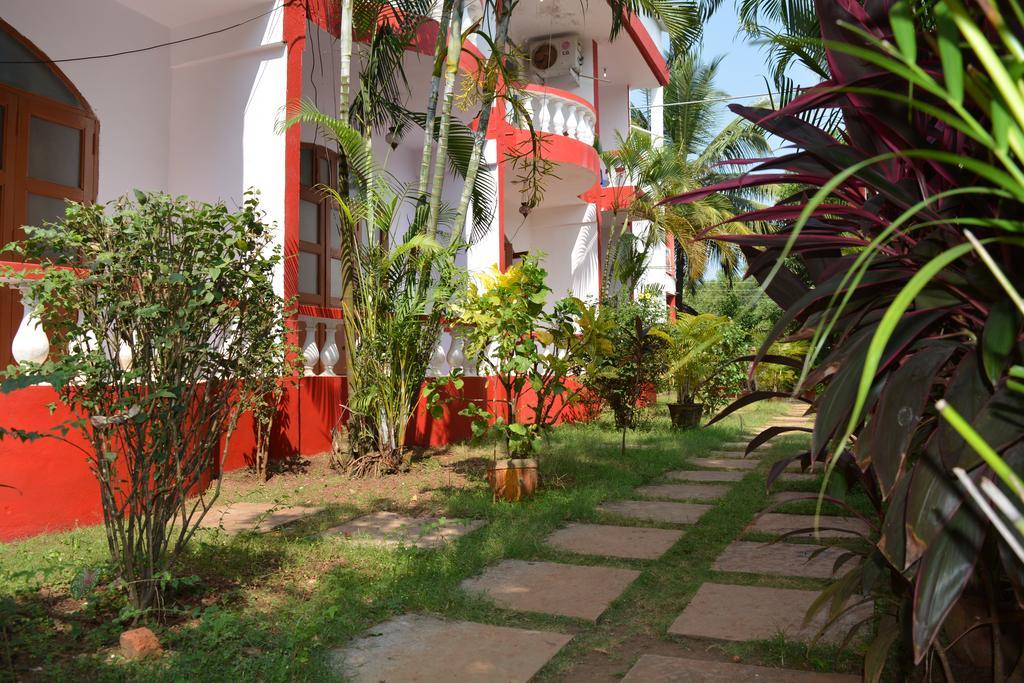 Anjuna Beach Resort Exterior foto