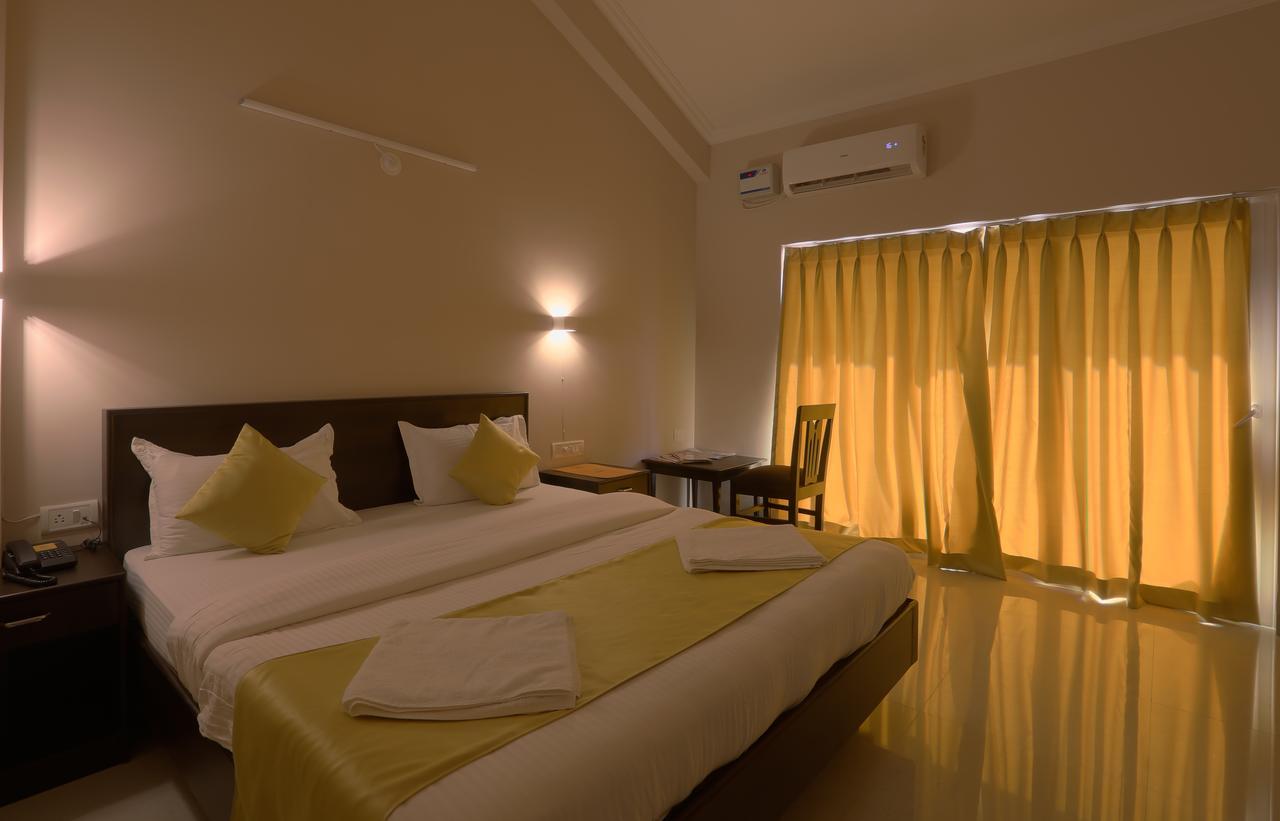 Anjuna Beach Resort Exterior foto